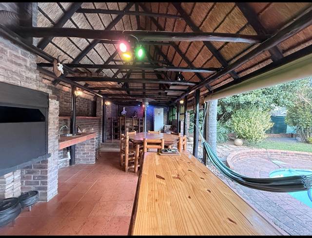 4 BEDROOM HOUSE FOR SALE IN AVIARY HILL